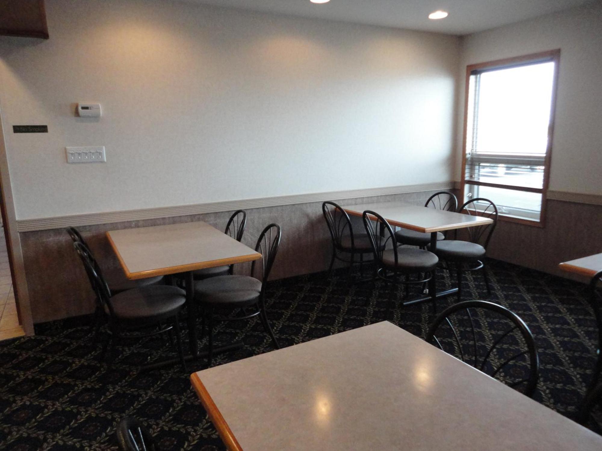 Perfect Inns & Suites Weyburn Extérieur photo